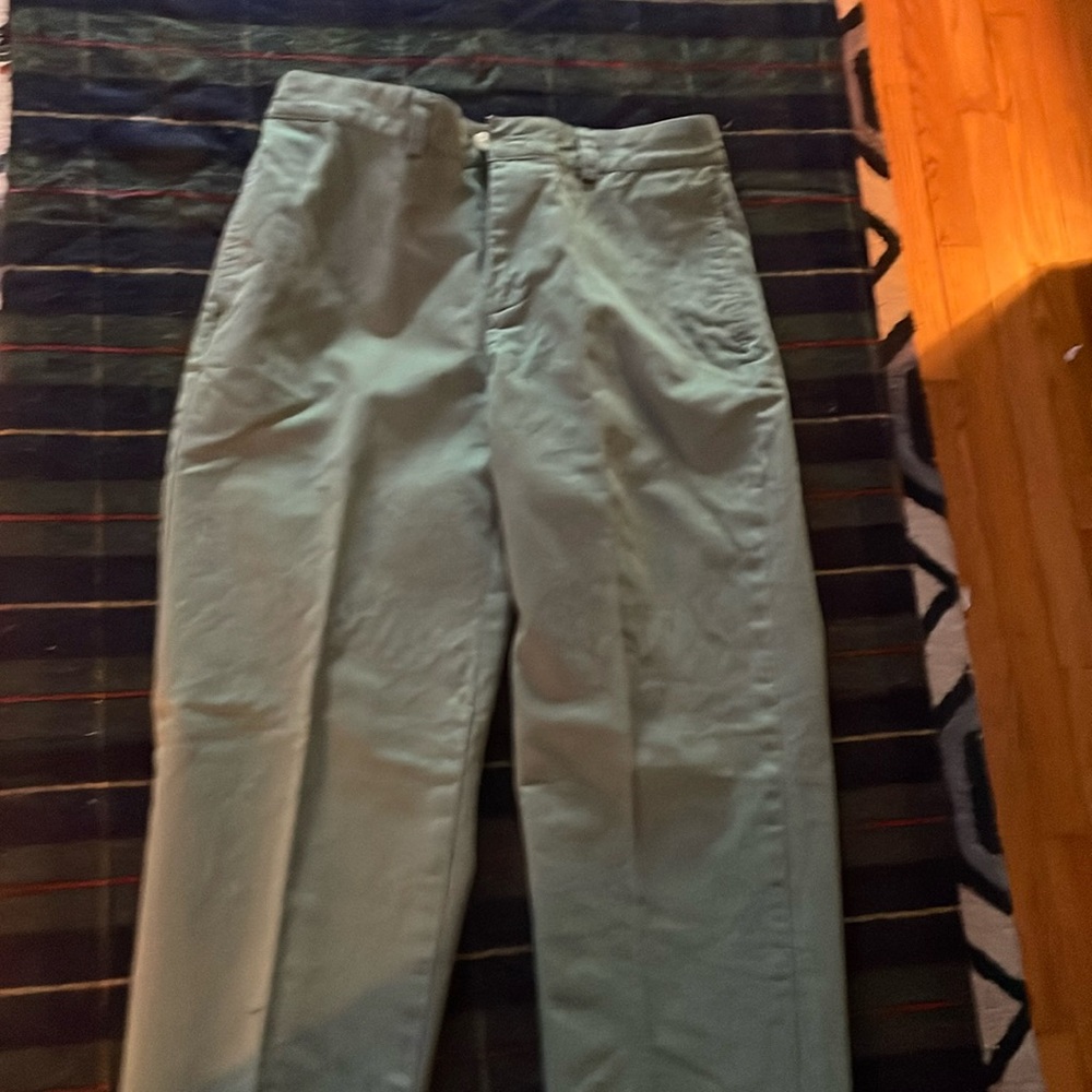 Boys Vineyard Vines Size 18 Army Green Pants